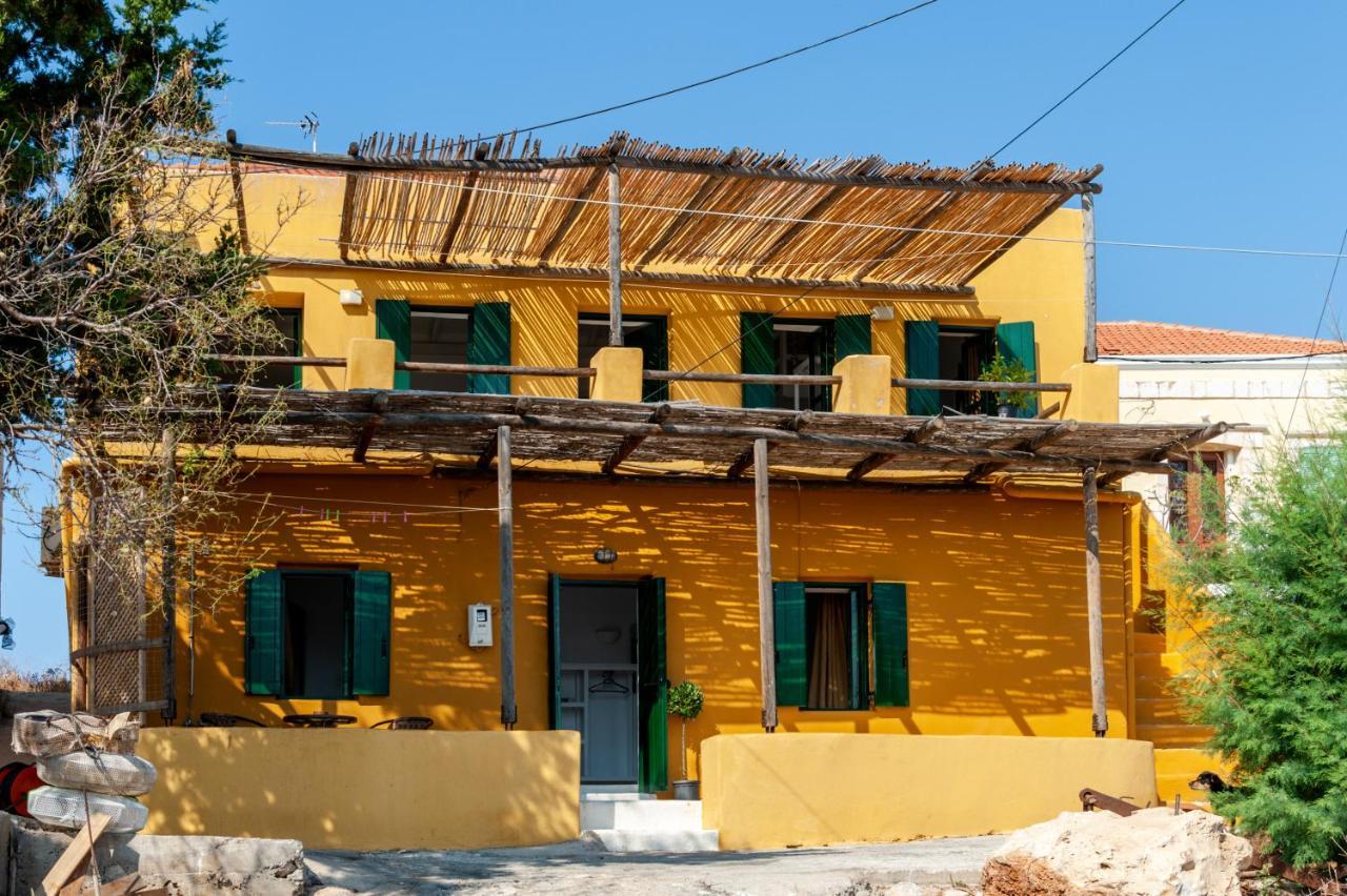 Atlantis Houses Chalki Town 外观 照片