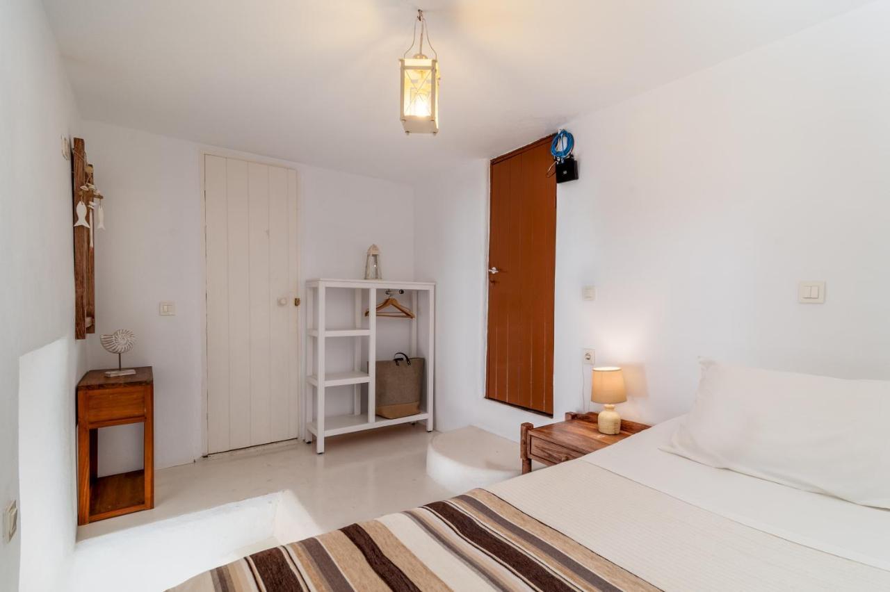 Atlantis Houses Chalki Town 外观 照片