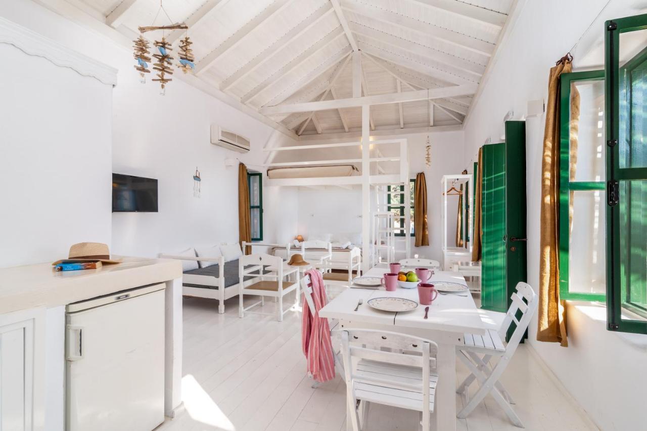 Atlantis Houses Chalki Town 外观 照片