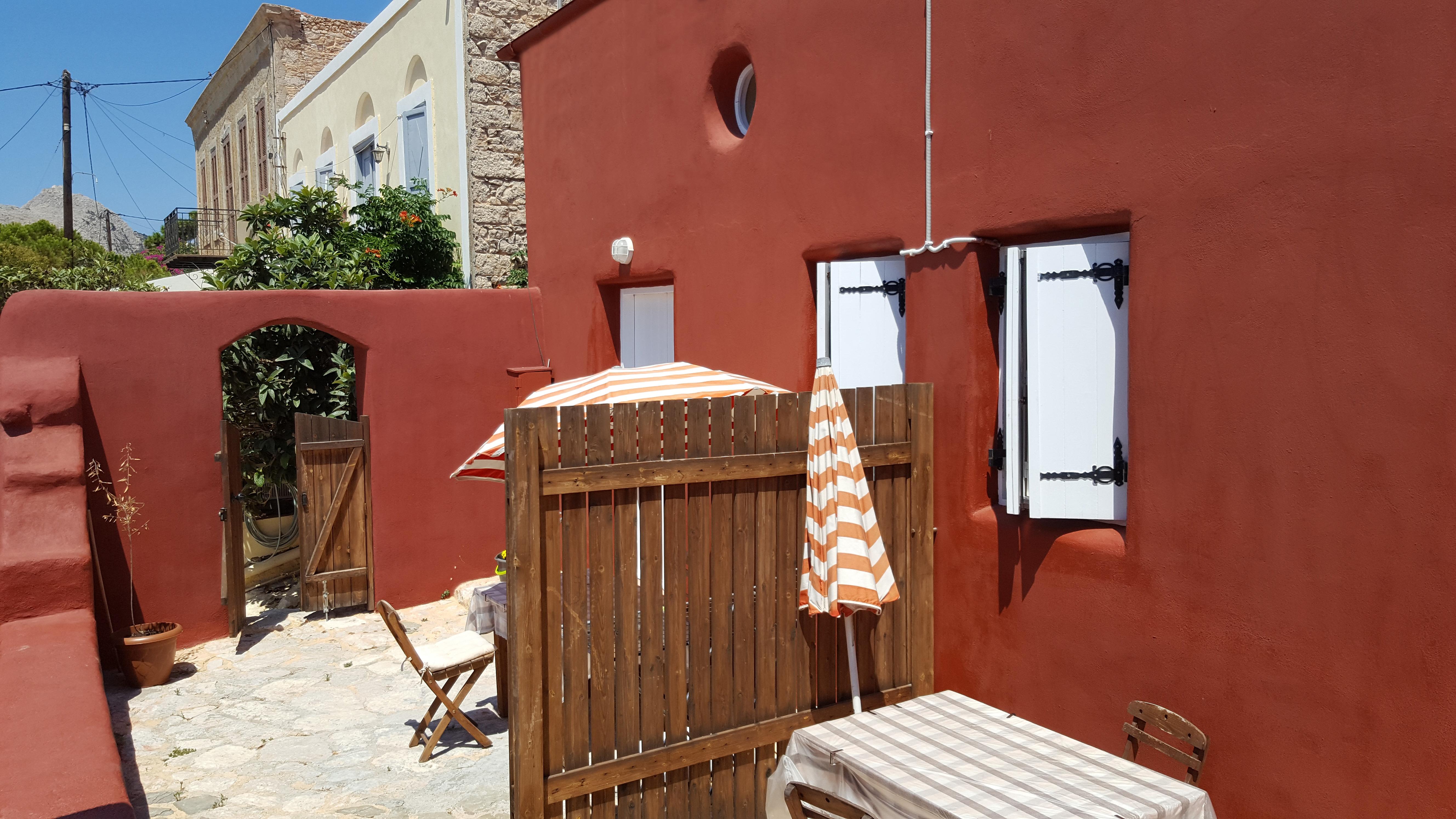 Atlantis Houses Chalki Town 外观 照片